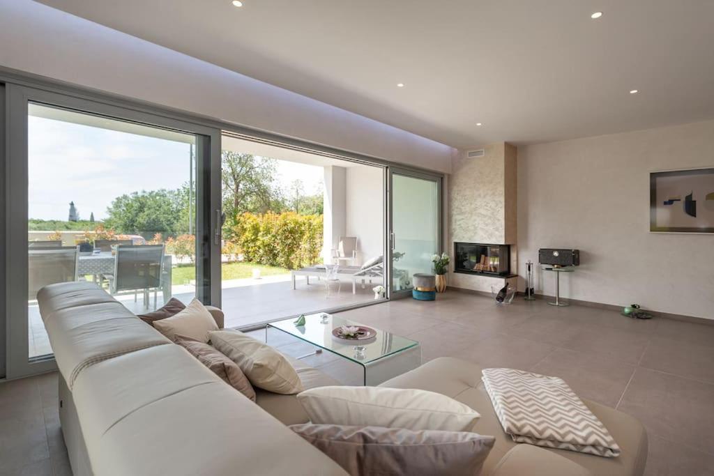 Apartment Capo D'Oro Ровин Екстериор снимка