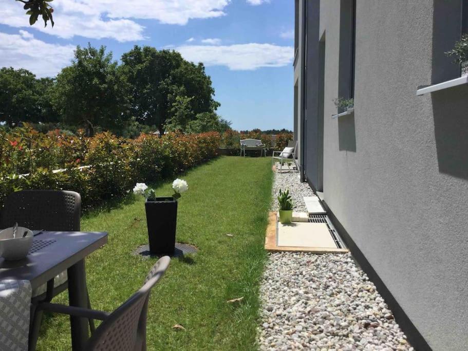 Apartment Capo D'Oro Ровин Екстериор снимка